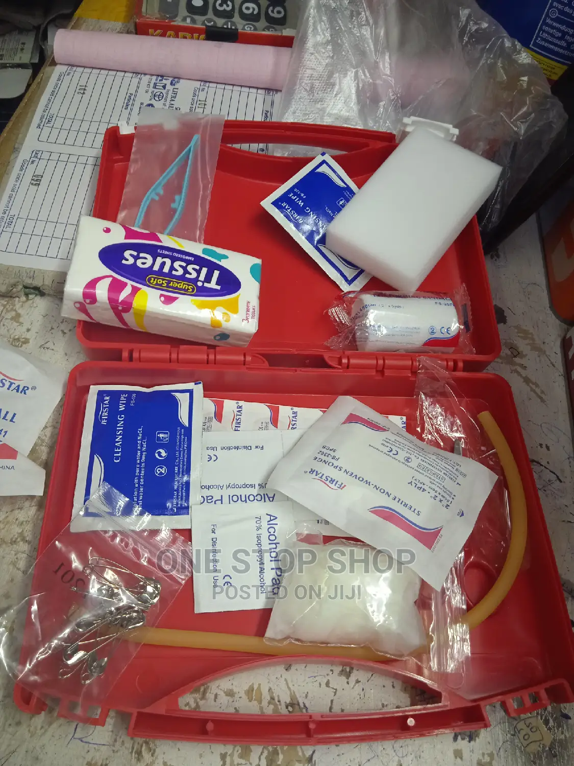 Recommend First Aid Box With 12 Safety Items