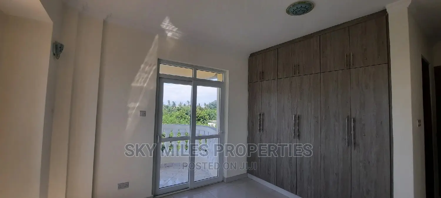 3bdrm Apartment in Mtwapa for Sale