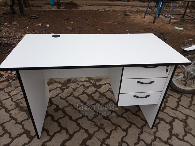 Office Desk - thumbnail 3