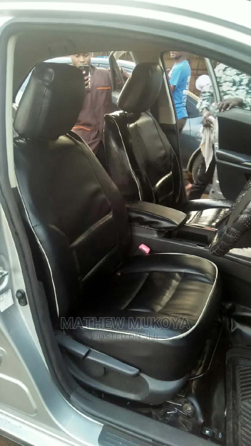 Black Tailor Car Seat Covers