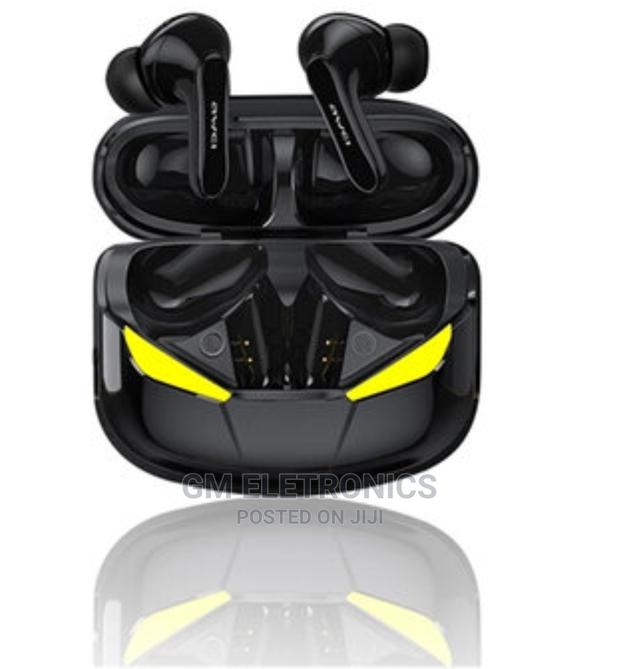 Awei T35 Tws Bluetooth Earphones With Charging Base - thumbnail 4