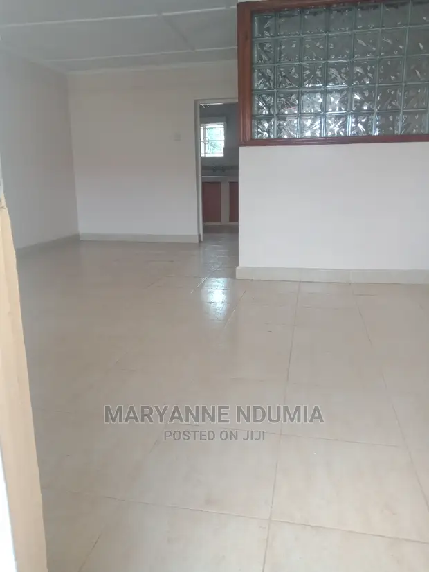 Three Bedrooms Master Ensuite Nairobi West at 45,000/=