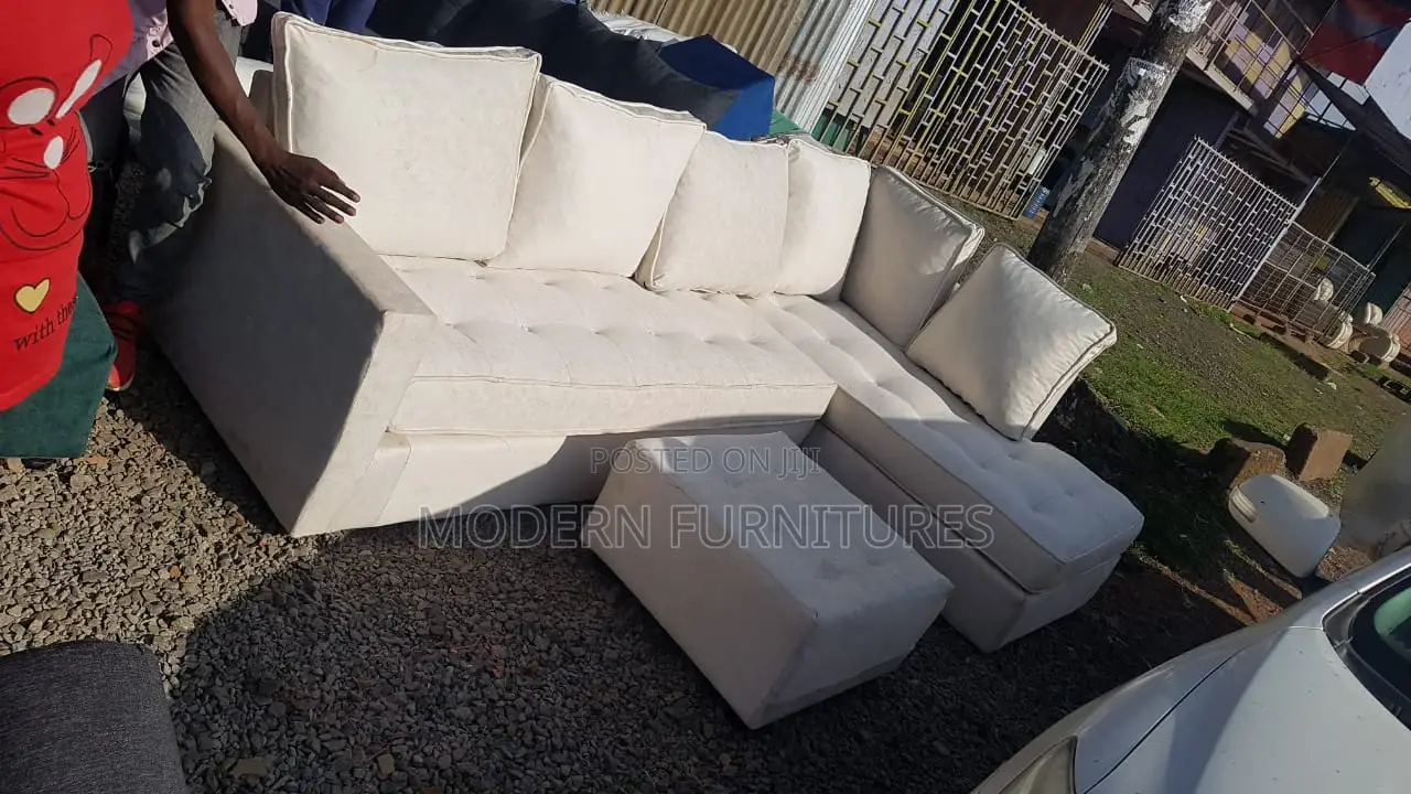 L Seat Sofa With Ottonman