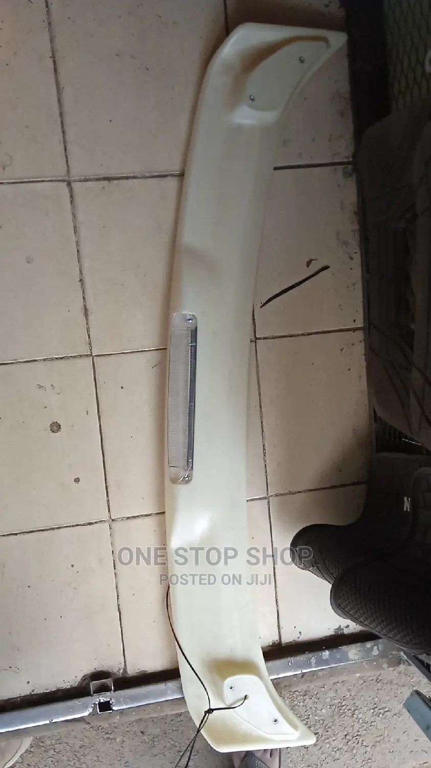 Brand New B15 Universal Rear Spoiler