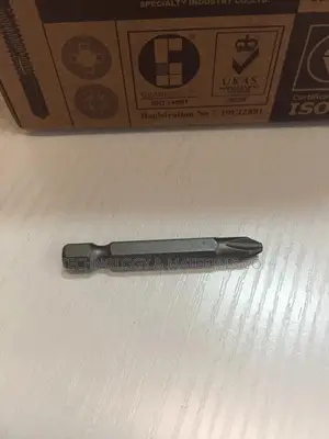 Gypsum Screws 25mm (1000pcs + Free Drill Bit)