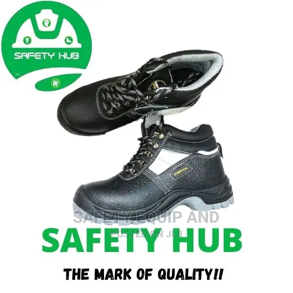 Ultimate Plus Safety Footwear/ Safety Boots/ Safety Shoes