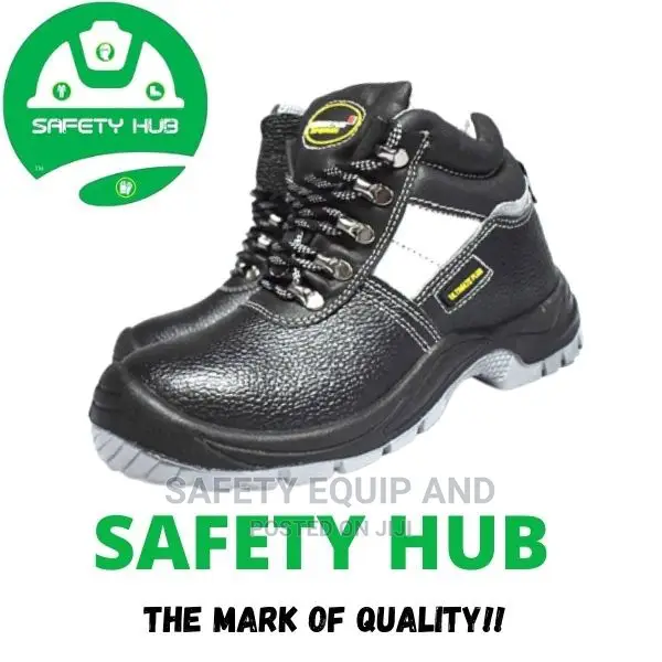 Ultimate Plus Safety Footwear/ Safety Boots/ Safety Shoes