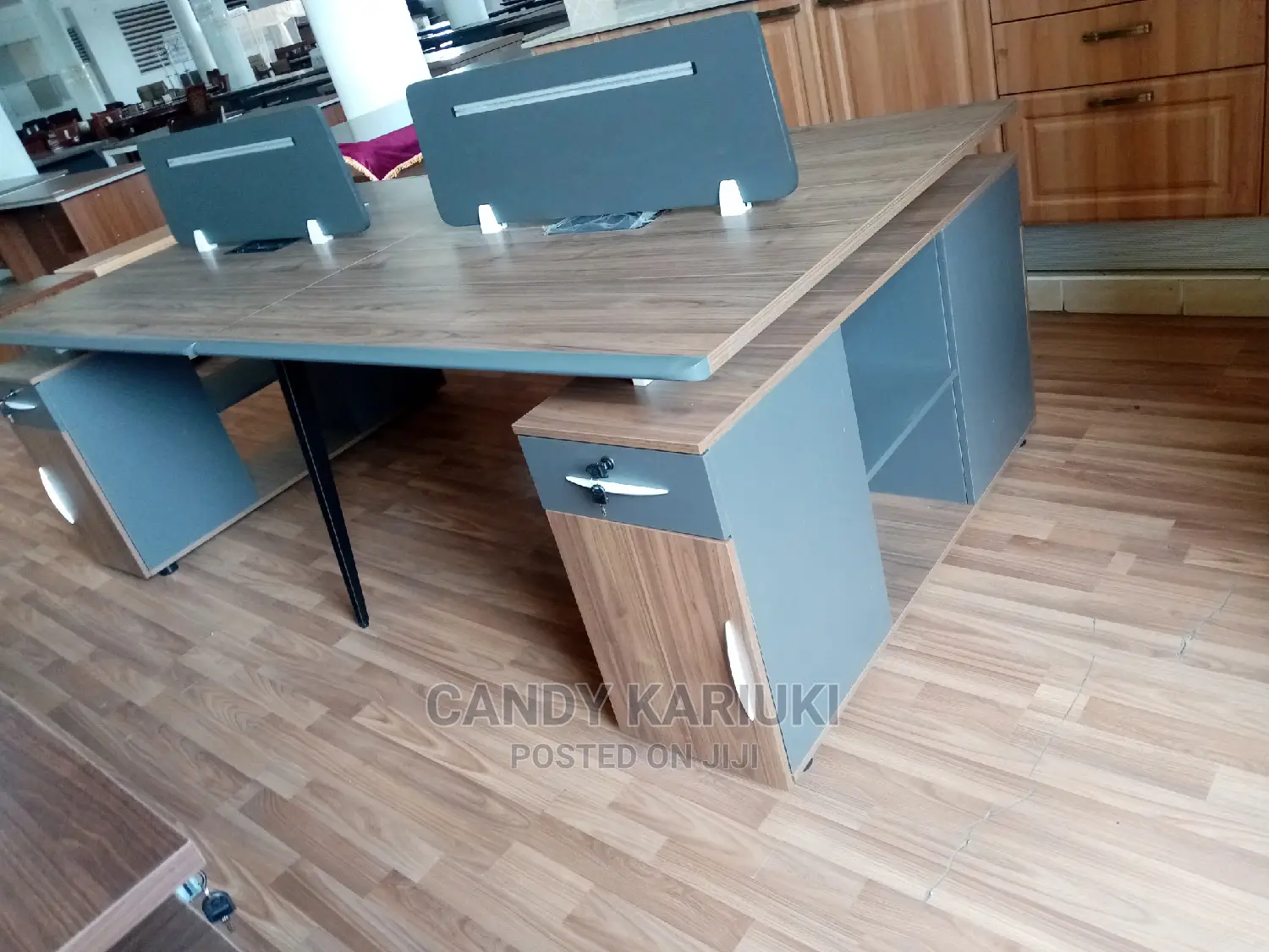4 Way Grey Workstation