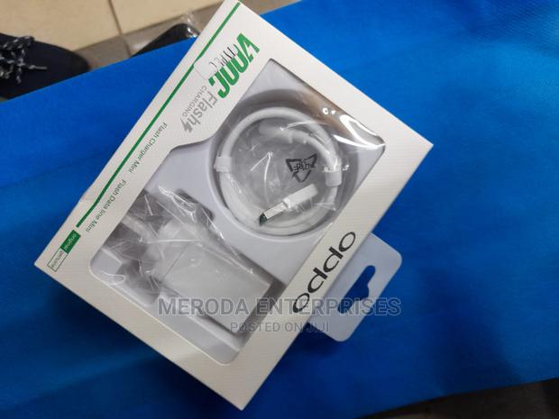 Oppo Type C Charger - thumbnail 2