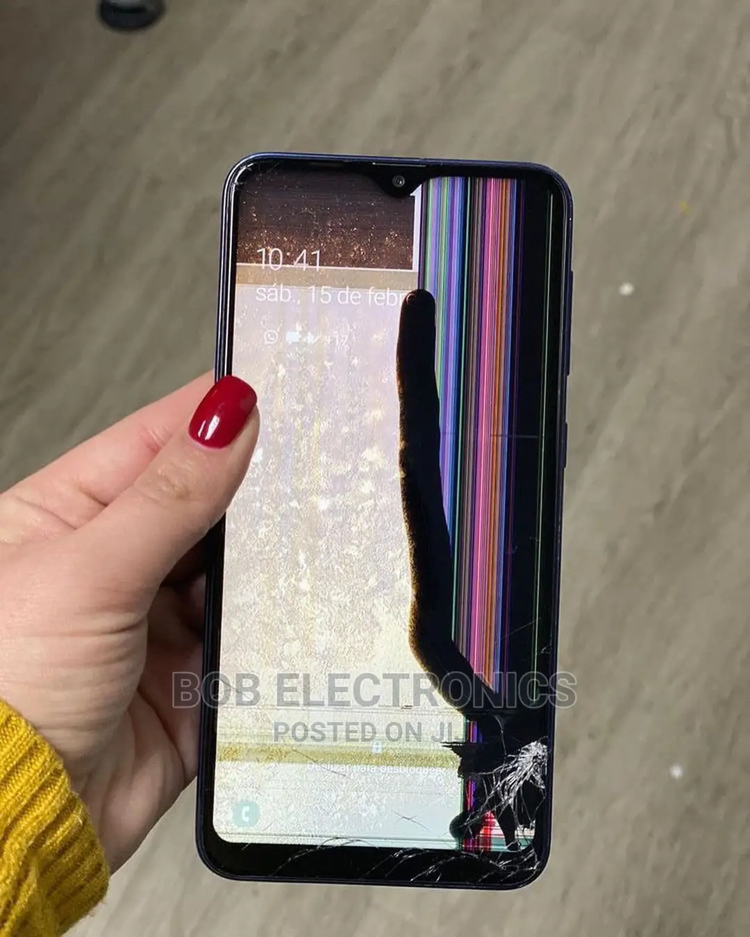 Smartphone Screens Replacement