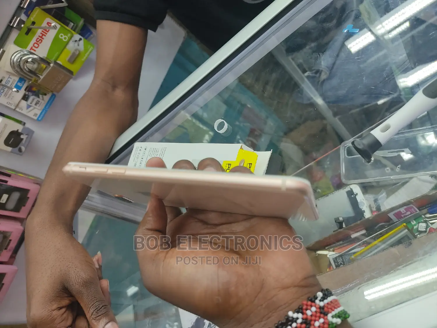 Smartphone Screens Replacement
