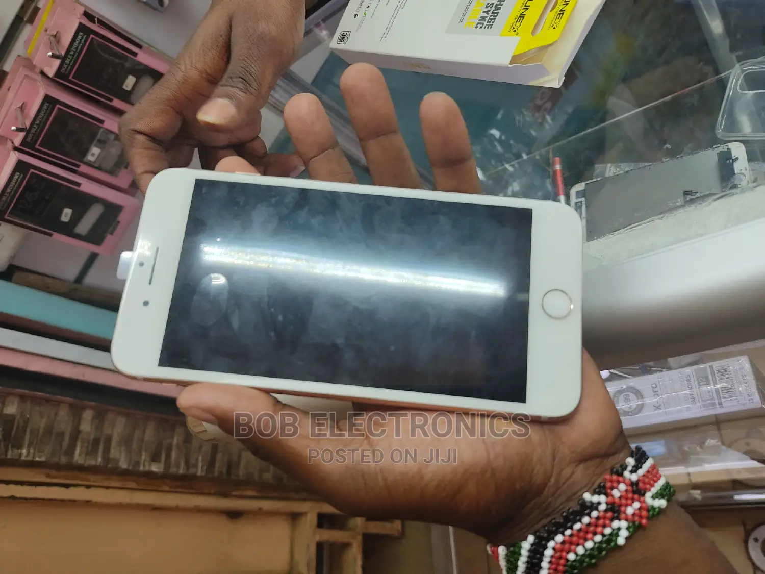 iPhones Battery Replacement
