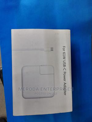 16w Usb-C Power Adapter - thumbnail 2