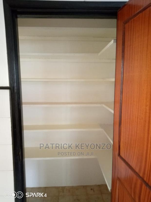 4bdrm Maisonette in Eregi Court, Parklands/Highridge for Rent - main view