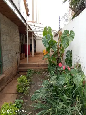 4bdrm Maisonette in Eregi Court, Parklands/Highridge for Rent