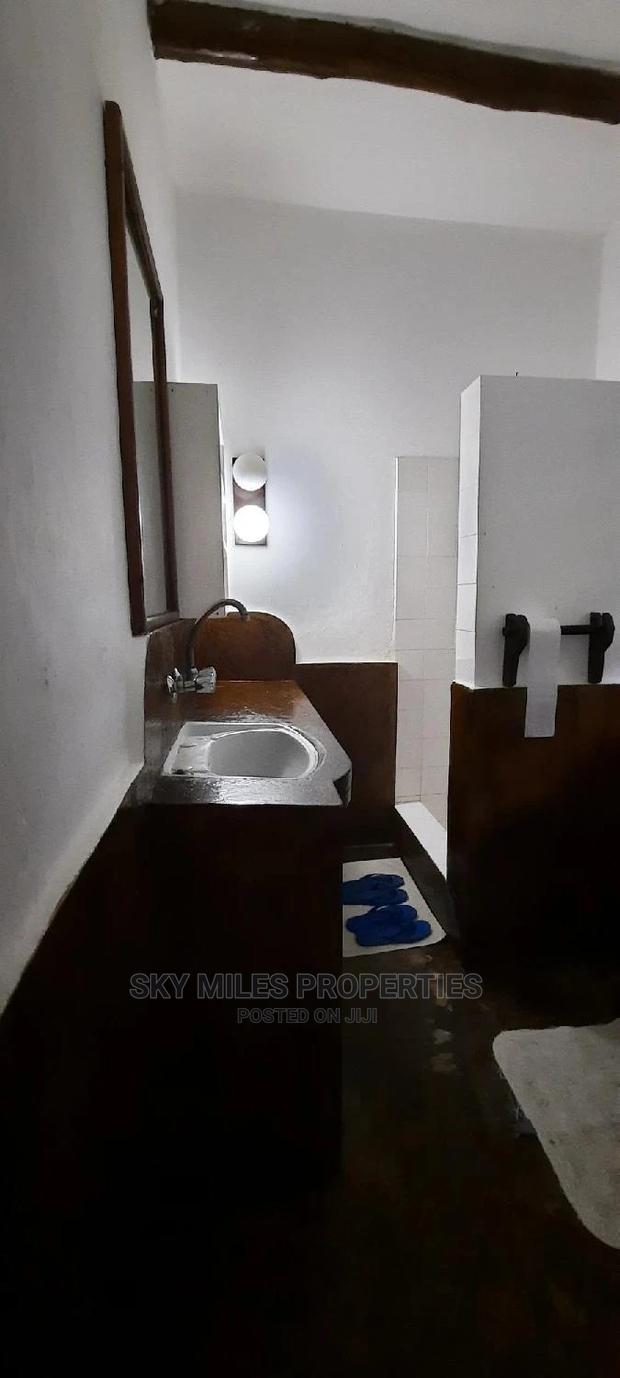 Short Term Rental Beach Cottages Mtwapa - thumbnail 2