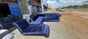 Chester Seat Plus Love Couch