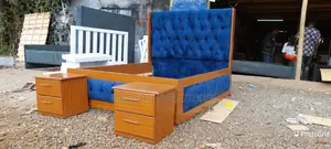 5/6 Bed With Side Drawers