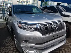 Toyota Land Cruiser Prado 2015 Silver