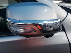 Toyota Land Cruiser Prado 2015 Silver