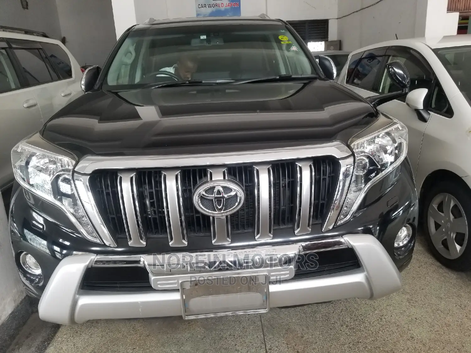 Toyota Land Cruiser Prado 2016 Black
