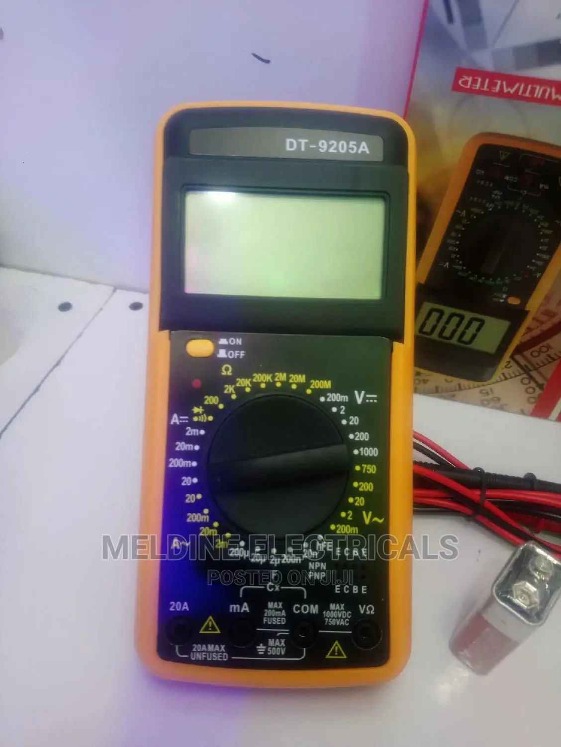 Gigital Multimeter DT-9205A