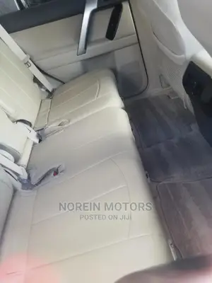 Toyota Land Cruiser Prado 2019 Gray