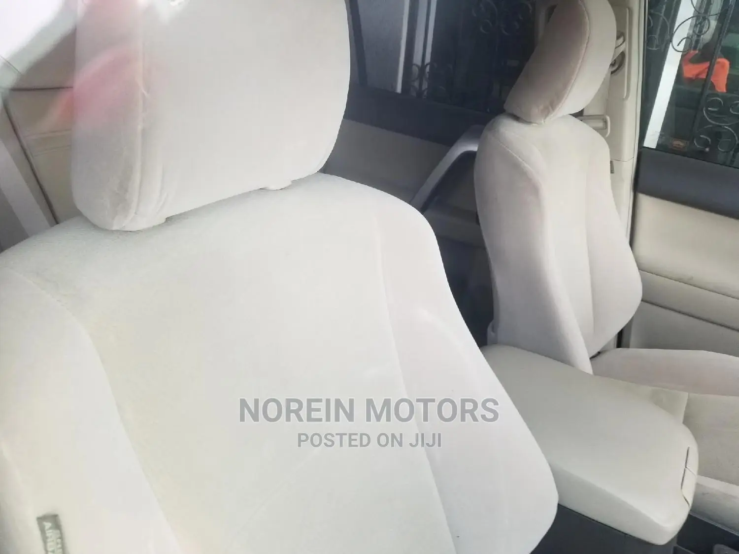 Toyota Land Cruiser Prado 2019 Gray