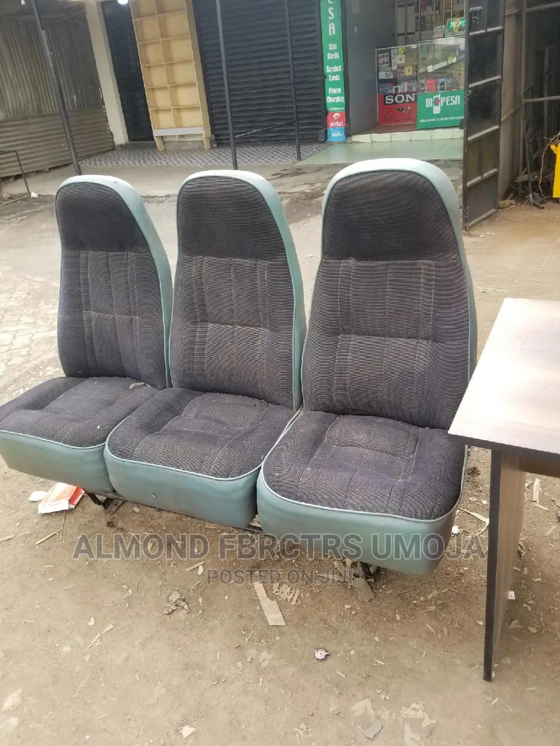 3 Seater Tour Seat