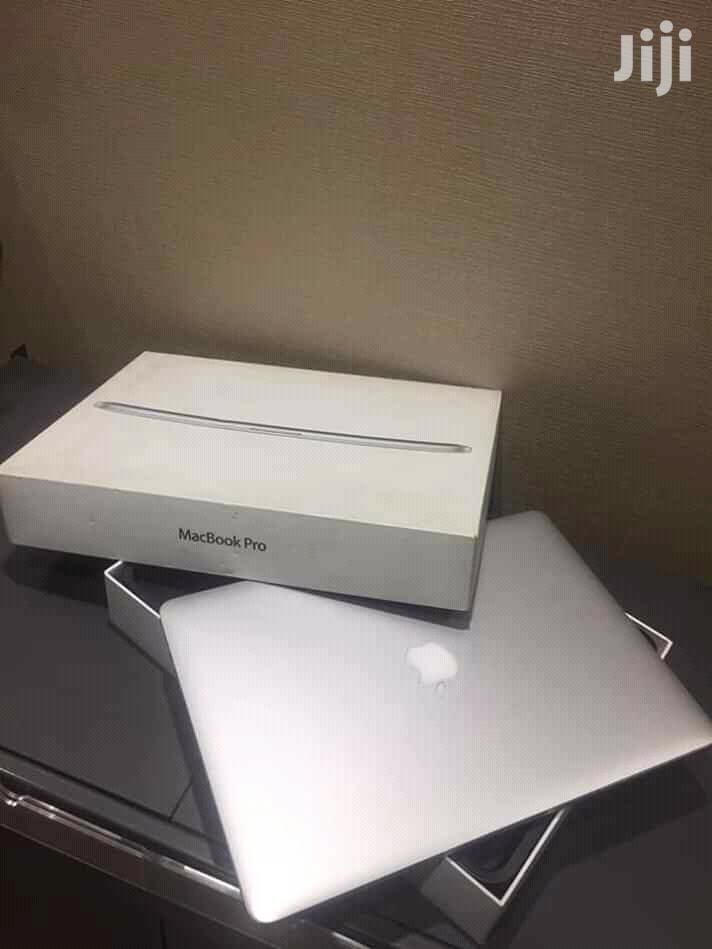 Apple MacBook Pro Core i5 500GB HDD 8GB Ram