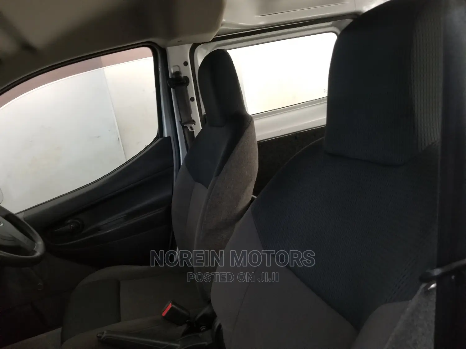 Nissan NV100 Clipper 2015 Silver