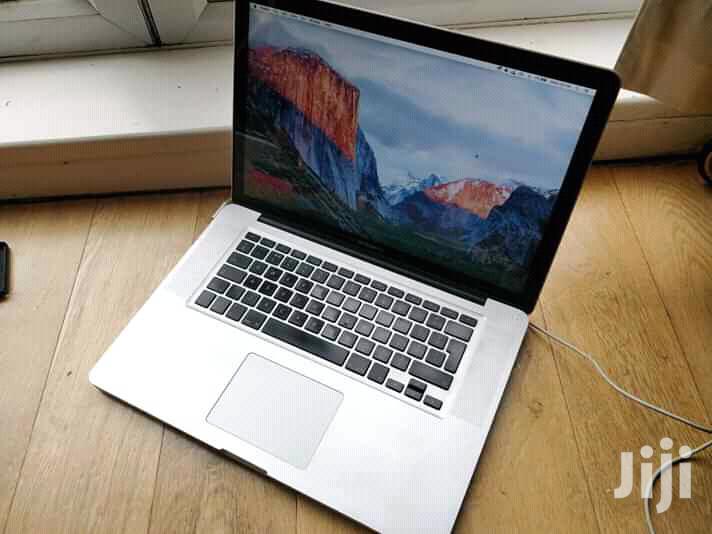 Apple MacBook Pro Core i5 500GB HDD 8GB Ram