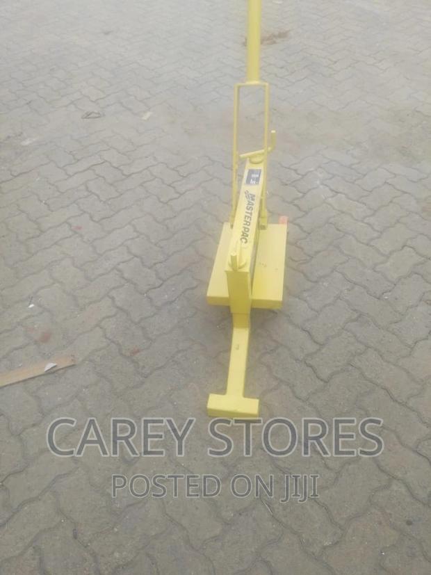 Cabron Cutter - thumbnail 3