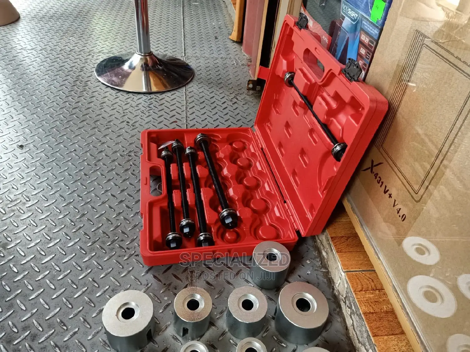 27 Piece Bearing and Bush Removal and Installation Kit