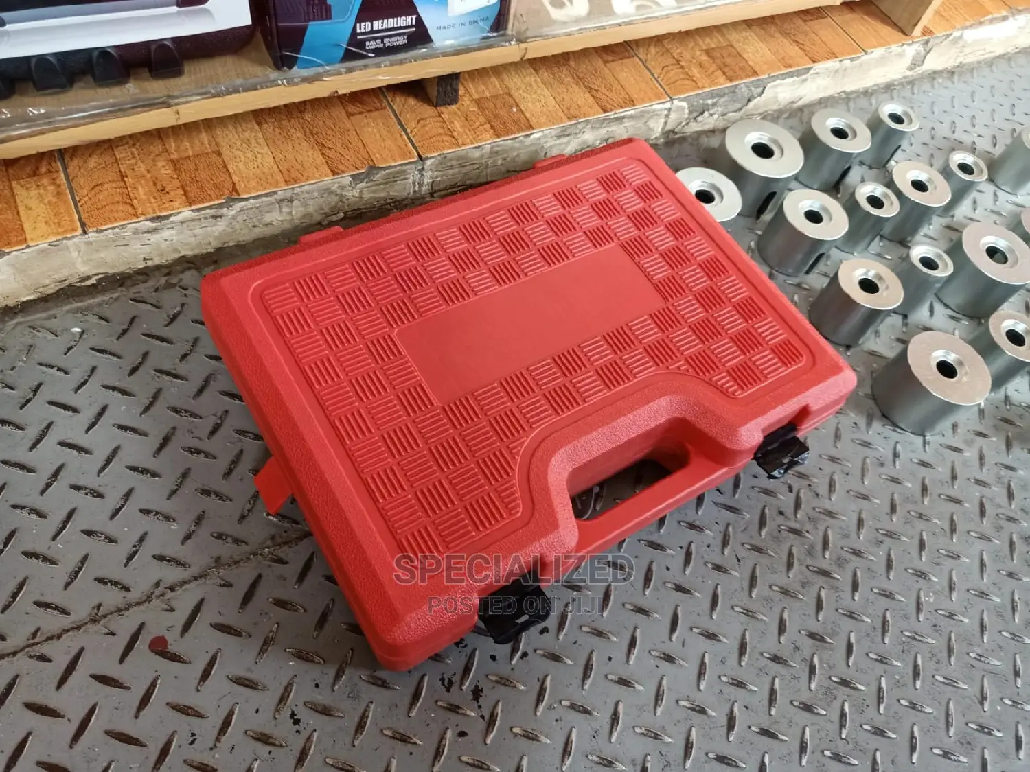 27 Piece Bearing and Bush Removal and Installation Kit