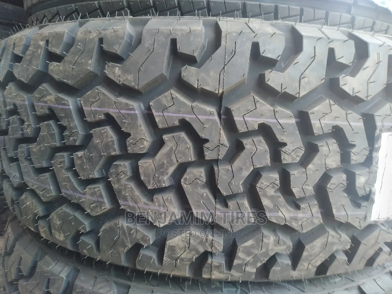 Yusta Tires for Landcruiser V8 Sizes 285/55r20 A/T