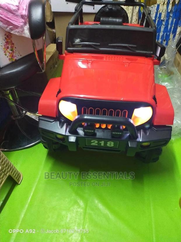 Kids Barber Chair - main view