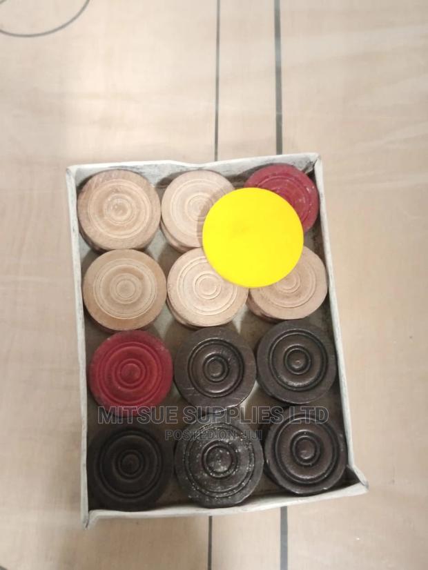 Carrom Board Complete - Imported 11⁄2" Border 33x33" - thumbnail 3