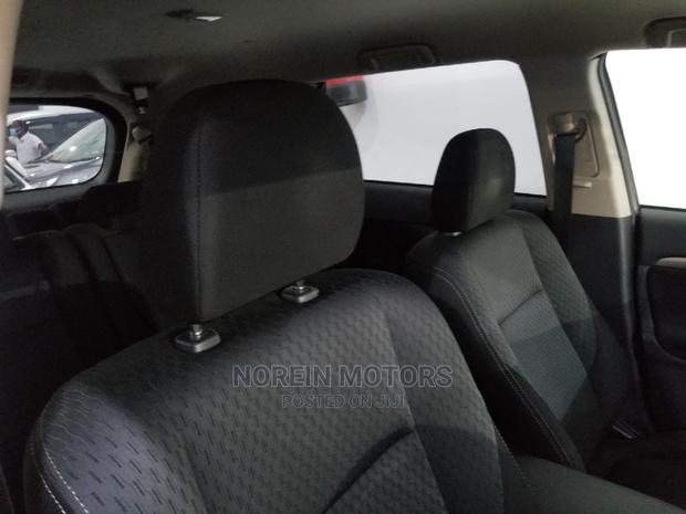 Mitsubishi Outlander 2015 White - thumbnail 4
