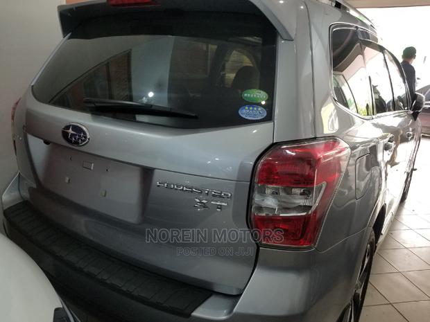 Subaru Forester 2016 Silver - thumbnail 3