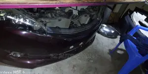 Clean Toyota Wish 2012 Nosecut