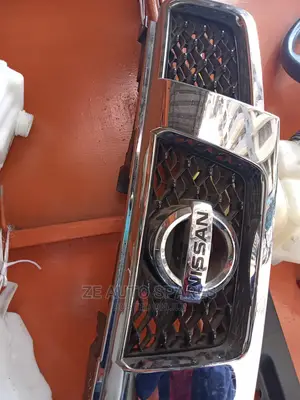 Nissan Ex-Trail Grill New Model