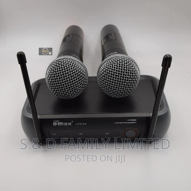 Omax Utz 44 Wireless Microphone - main view