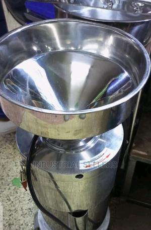 Easy Use Peanut Butter Grinder - thumbnail 2