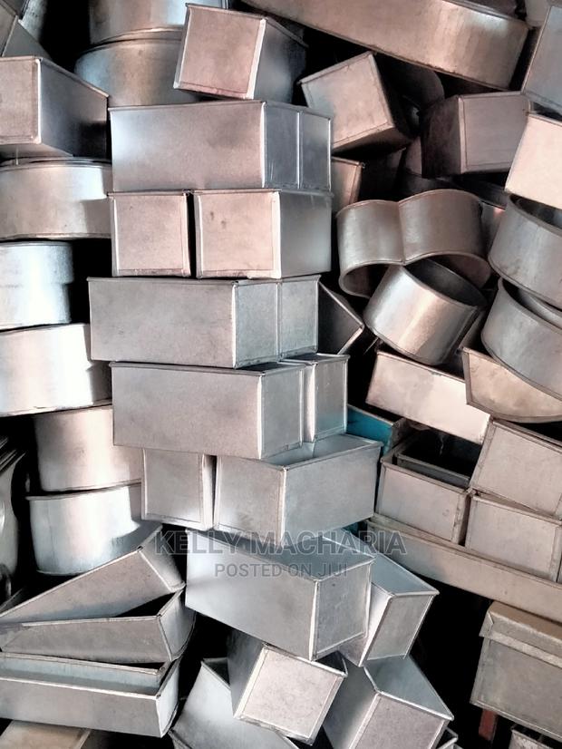 Baking Tins - main view