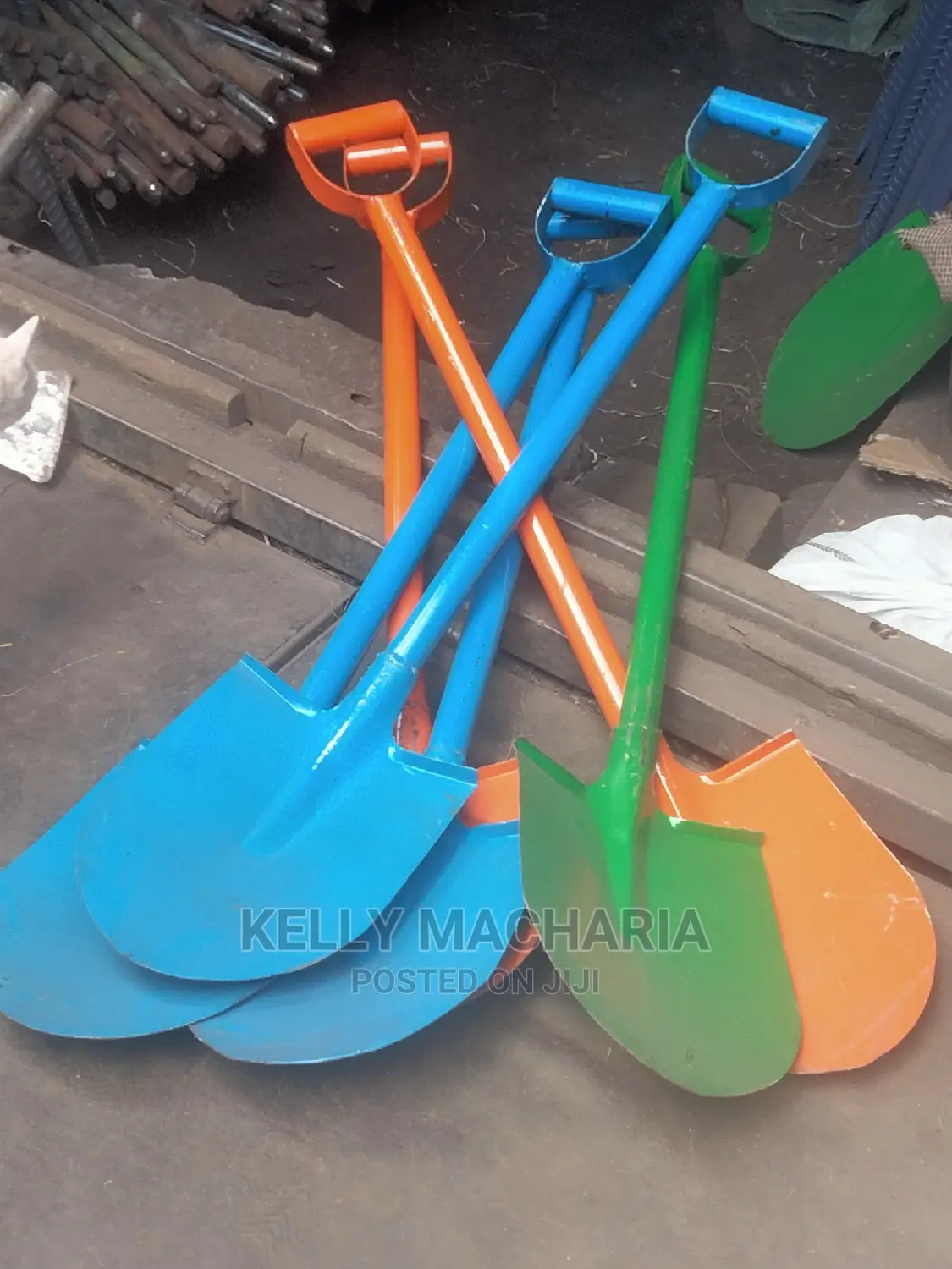 Juakali Spades