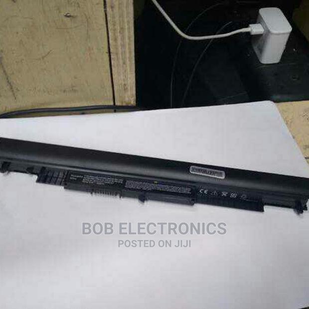 Hp Laptop Battery Available