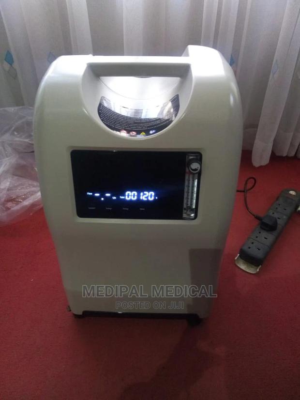 Oxygen Therapy Machine - main view