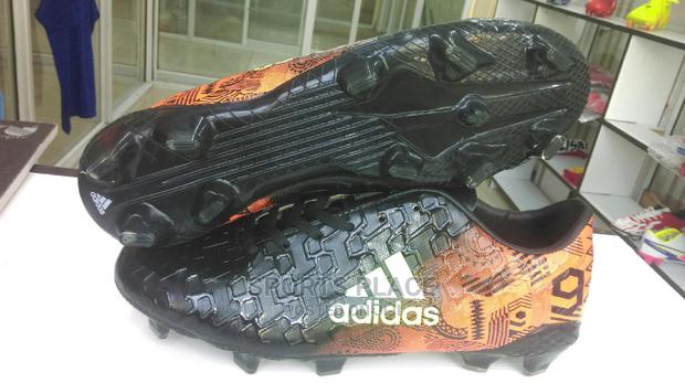 Hot Football Kicks - main view