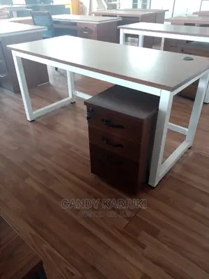 1.6m Office Desk